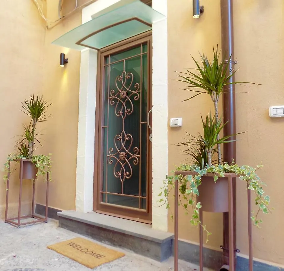 Holiday home Casa Dell'Edera Villa Catania