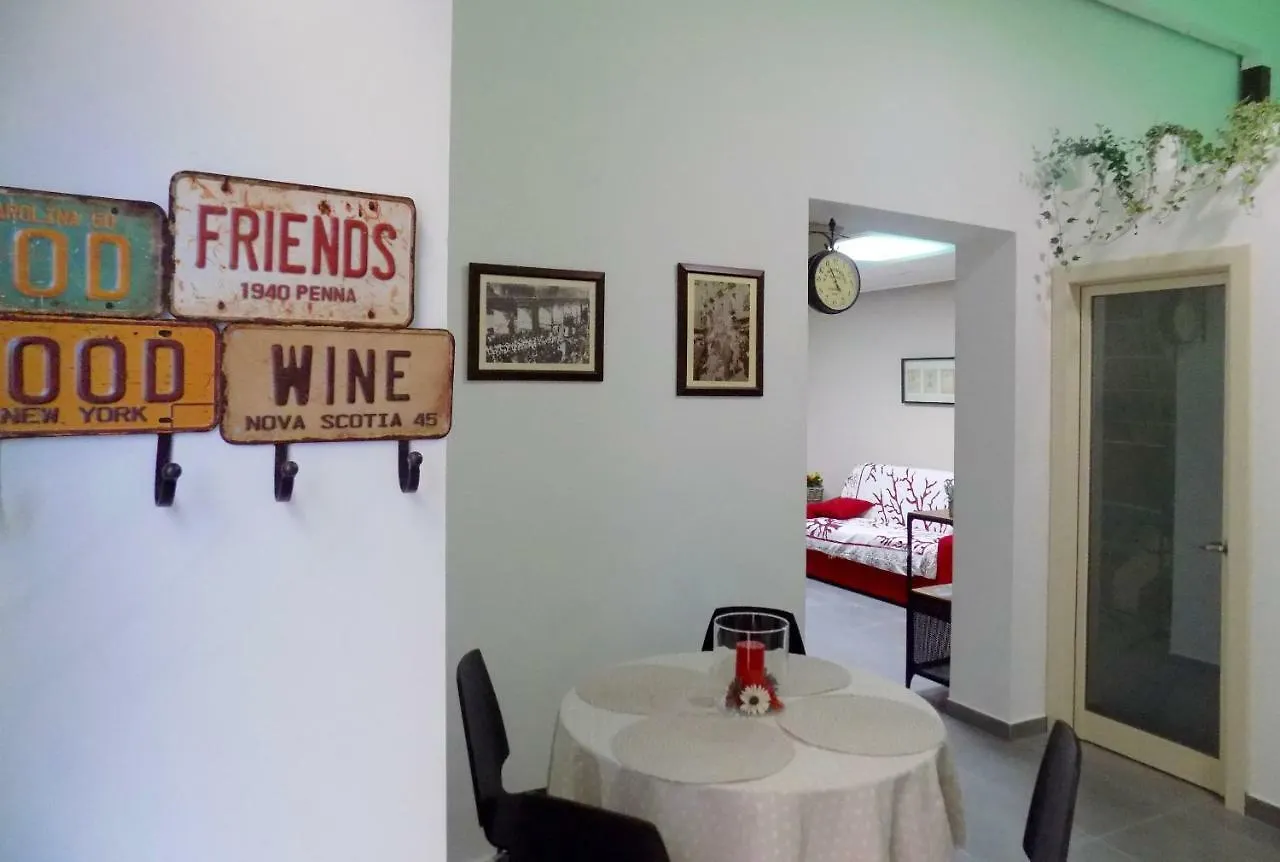 Holiday home Casa Dell'Edera Villa Catania Italy
